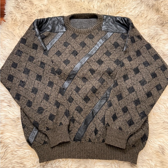 Vintage Italian Wool Blend Sweater w/ Leather Trim Made In Italy 🇮🇹 Mens XL
